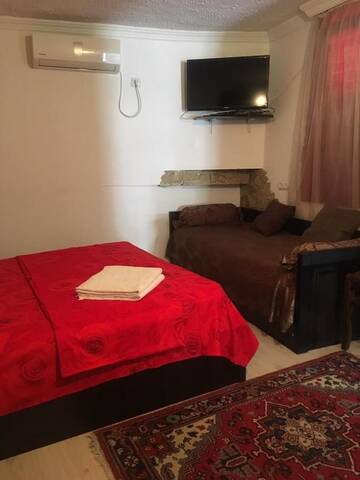 Фото номера Трехместный номер Гостевой дом Guest House Mtskheta г. Мцхета 10
