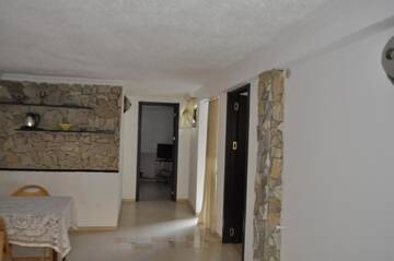 Фото номера Двухместный номер Делюкс с 1 кроватью Гостевой дом Guest House Mtskheta г. Мцхета 9